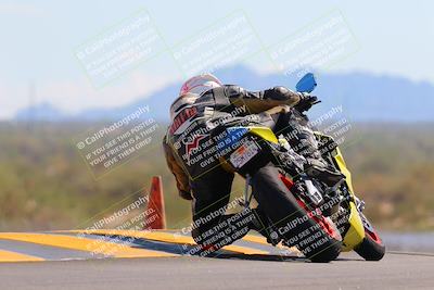 media/Oct-09-2022-SoCal Trackdays (Sun) [[95640aeeb6]]/Turn 9 Backside (120pm)/